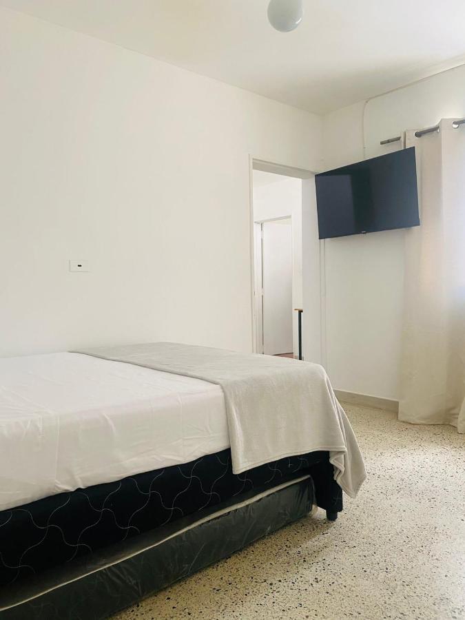 Aparta Hotel Mediterraneo Estadio 메딜린 객실 사진
