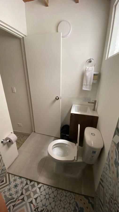 Aparta Hotel Mediterraneo Estadio 메딜린 외부 사진