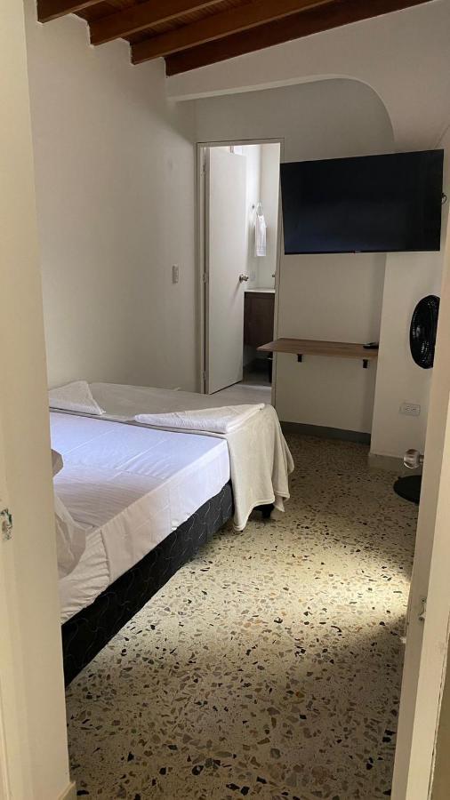Aparta Hotel Mediterraneo Estadio 메딜린 외부 사진