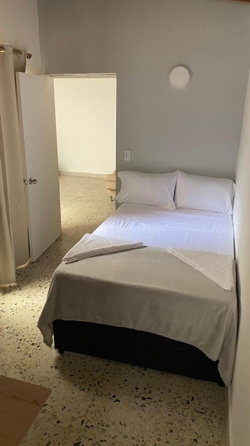 Aparta Hotel Mediterraneo Estadio 메딜린 외부 사진