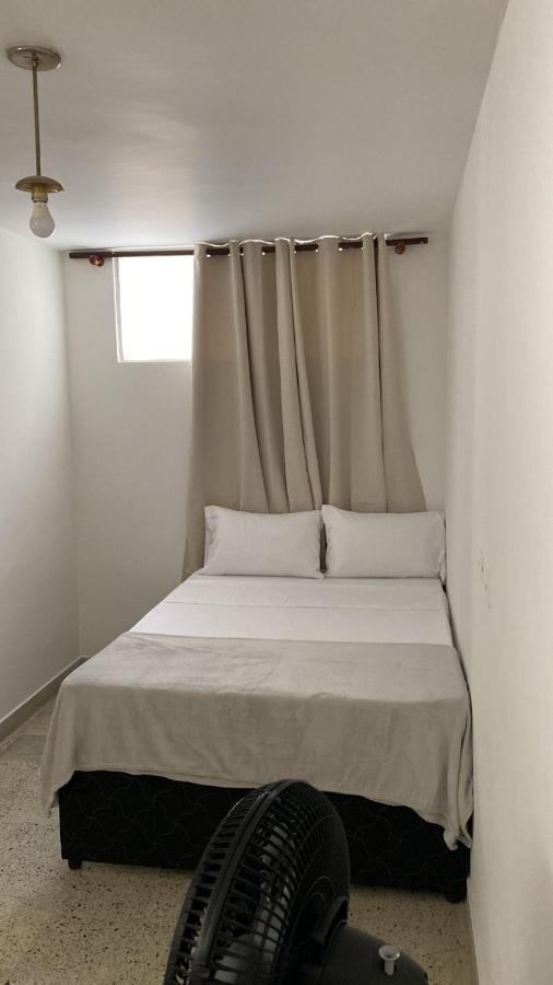 Aparta Hotel Mediterraneo Estadio 메딜린 외부 사진