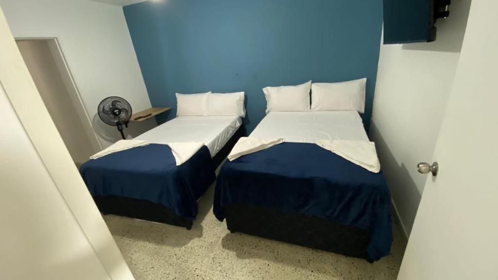 Aparta Hotel Mediterraneo Estadio 메딜린 외부 사진