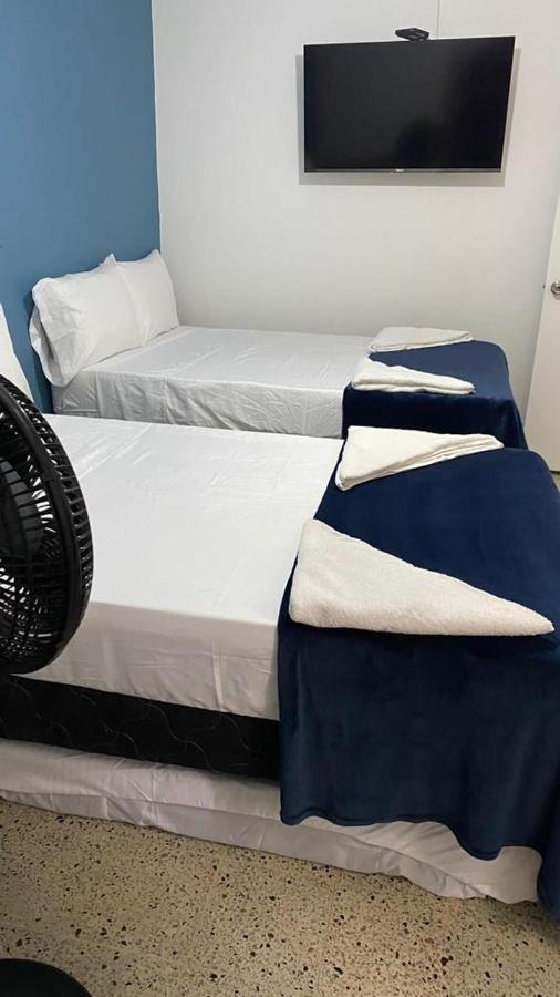 Aparta Hotel Mediterraneo Estadio 메딜린 외부 사진
